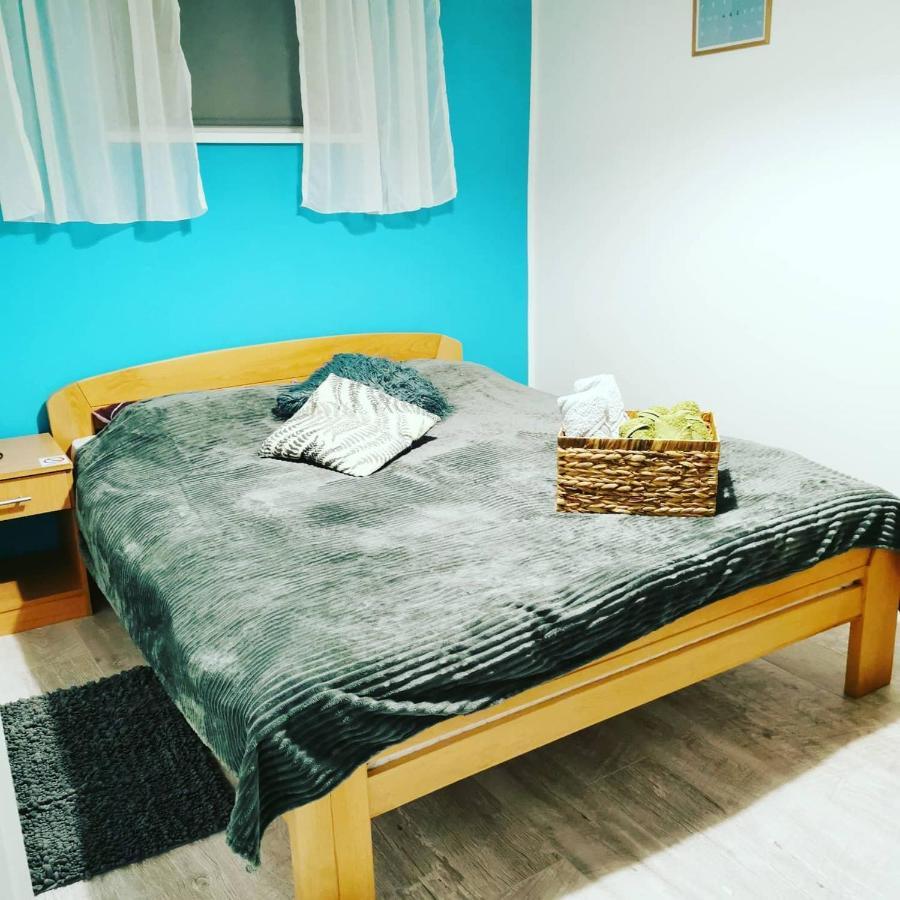 Apartman Azra Kikinda Luaran gambar