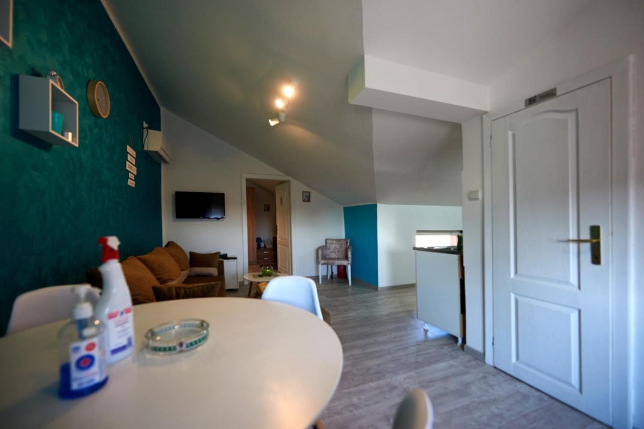 Apartman Azra Kikinda Luaran gambar