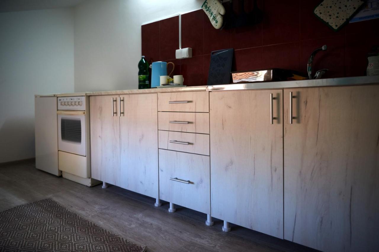 Apartman Azra Kikinda Luaran gambar